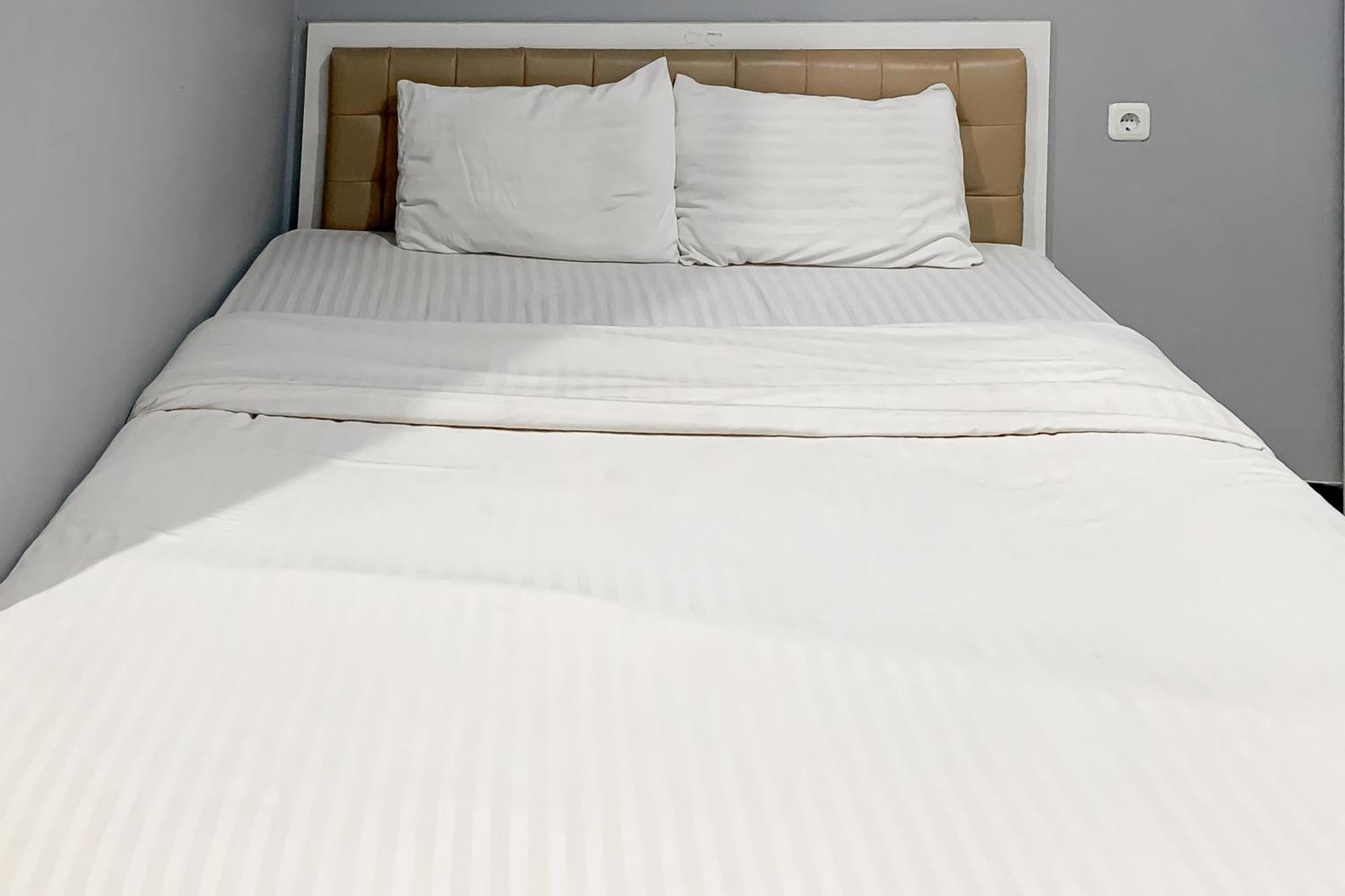 Karins Guesthouse Syariah Redpartner Μπαντούνγκ Εξωτερικό φωτογραφία