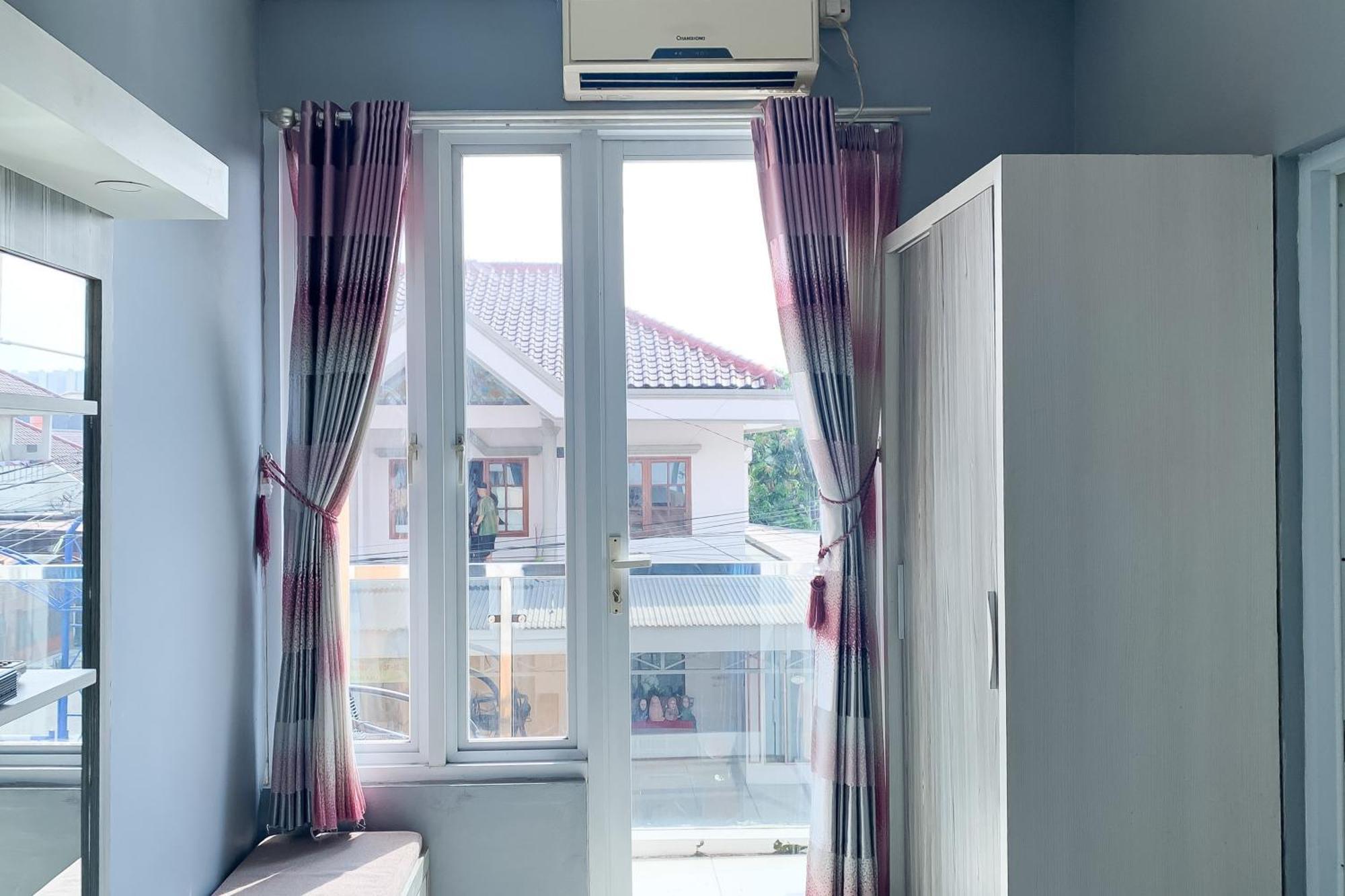 Karins Guesthouse Syariah Redpartner Μπαντούνγκ Εξωτερικό φωτογραφία